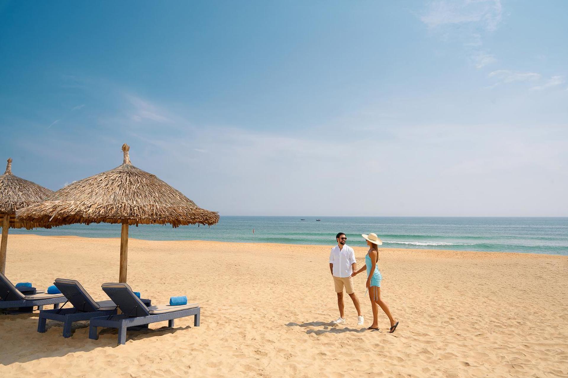 Wyndham Hoi An Royal Beachfront Resort & Villas Exterior foto